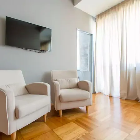 Ginevra Rooms-3